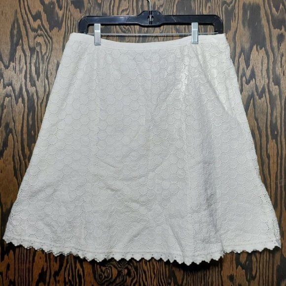 CAbi Women's Size 12 White Eyelet Skirt 100% Cotton Style 889 A-Line - Picture 1 of 6